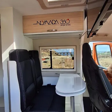 Camping Furgoneta Camper 4